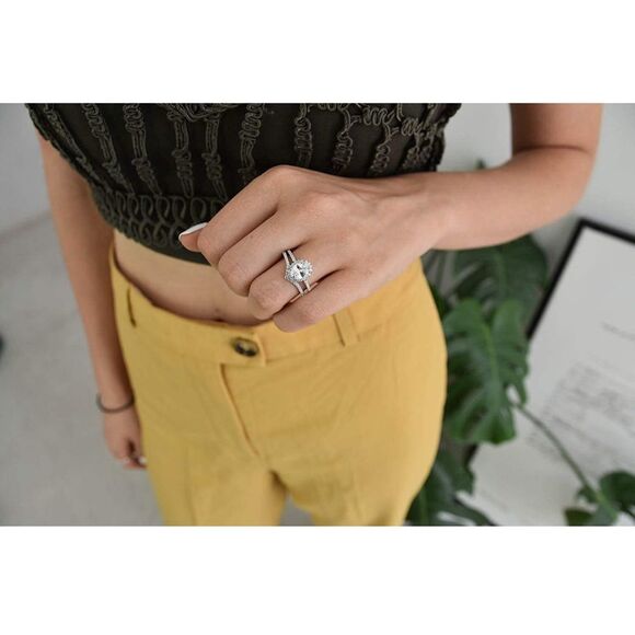 NIB 925 Sterling Silver Chevon V Shape Ring - Picture 3 of 6